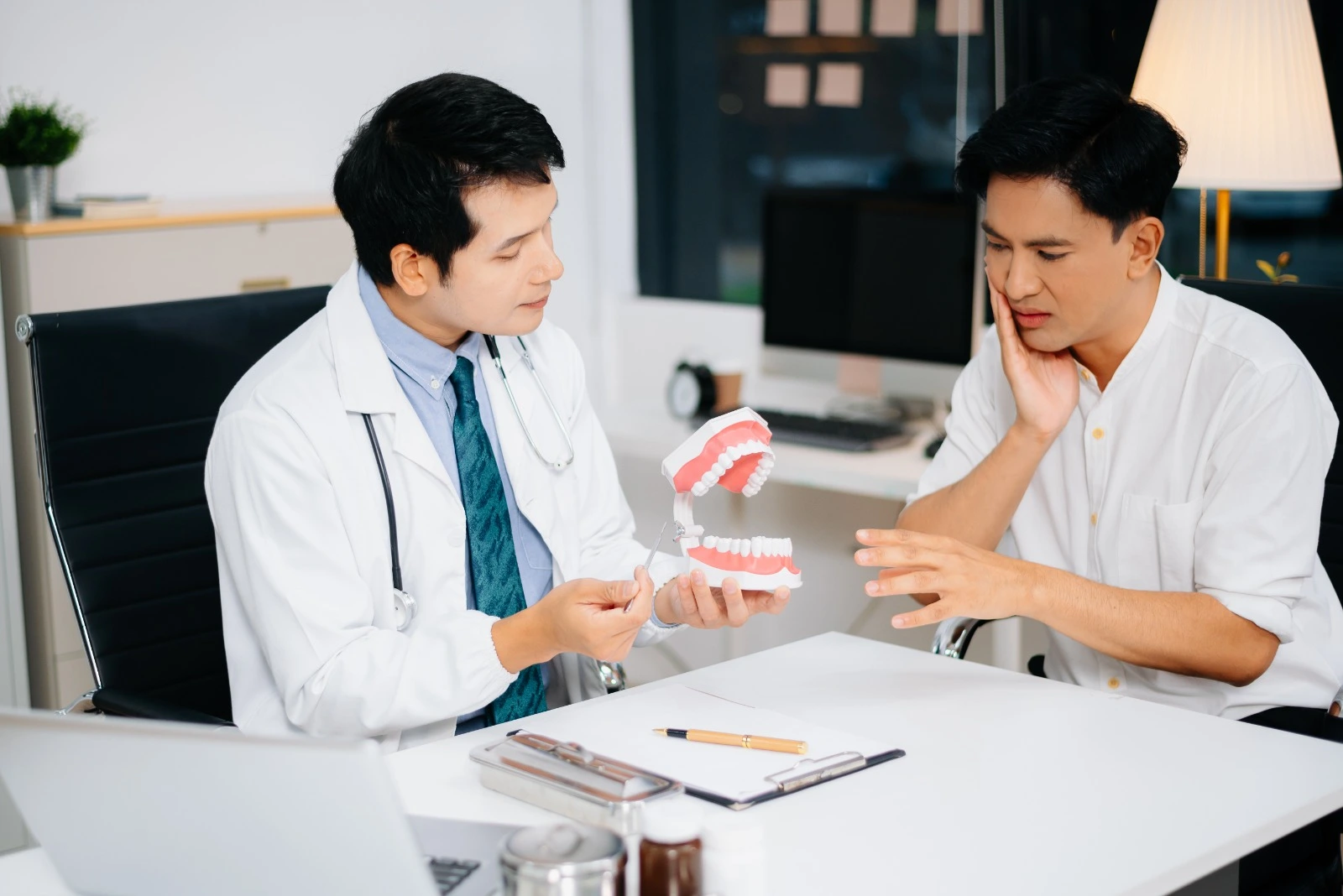 The Benefits of Addressing Sleep Apnea and TMJ Disorders: Why Early Treatment Matters
